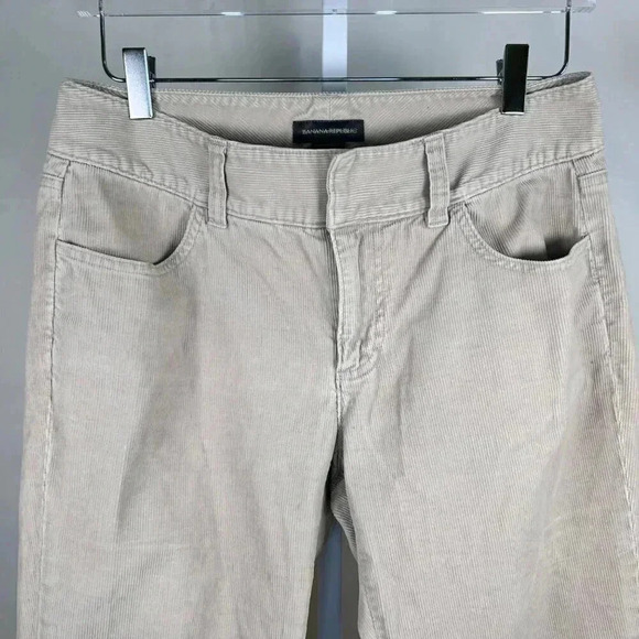 Banana Republic Size 8 Tan Corduroy Pants Straight Leg Preppy - Picture 3 of 10